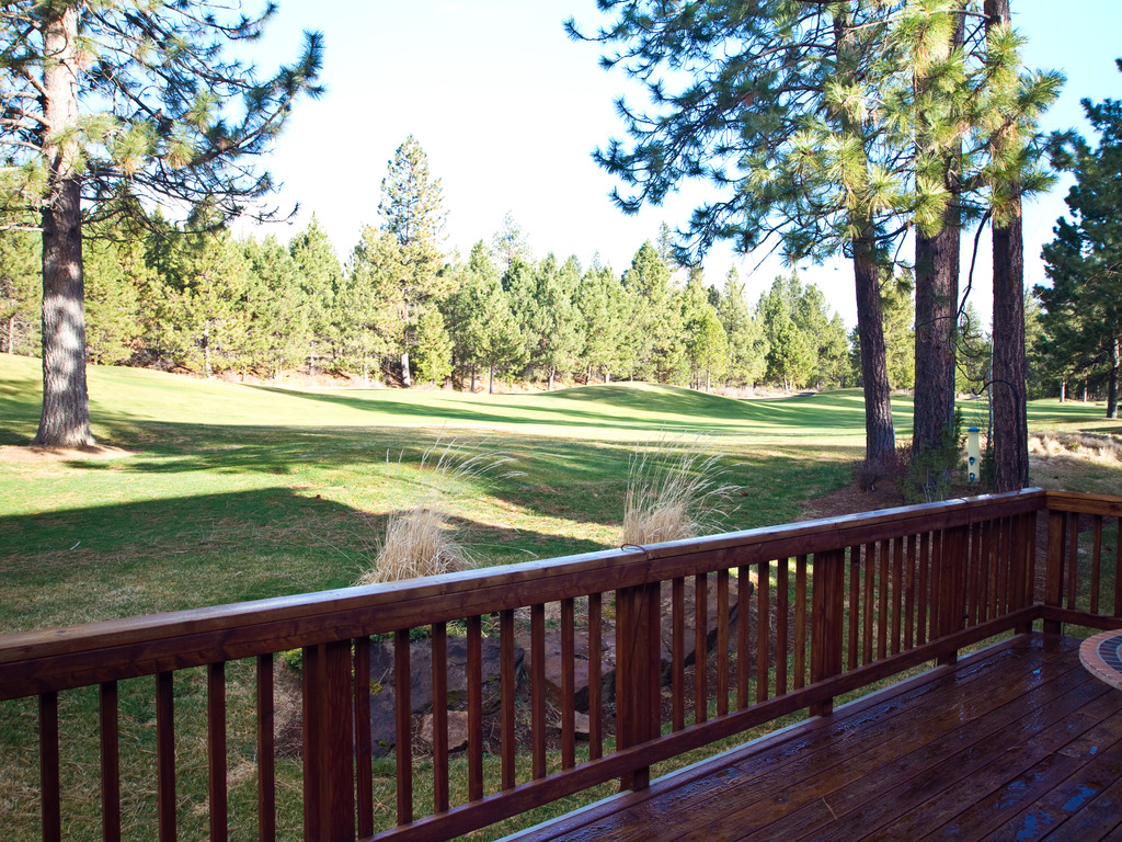 Widgi Creek #22 Vacation Rental in Bend - RedAwning