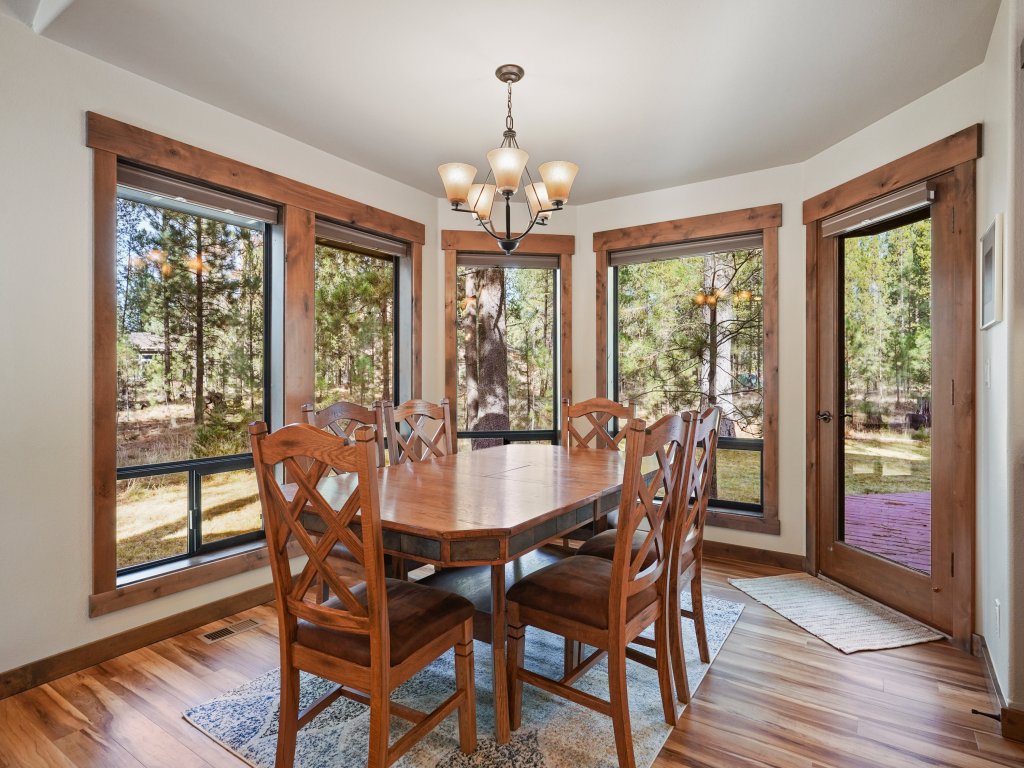 3 Tumalo Home with Wood Burning Stone Fireplace, Hot Tub, and BBQ on the Deck Vacation Rental in Sunriver - RedAwning
