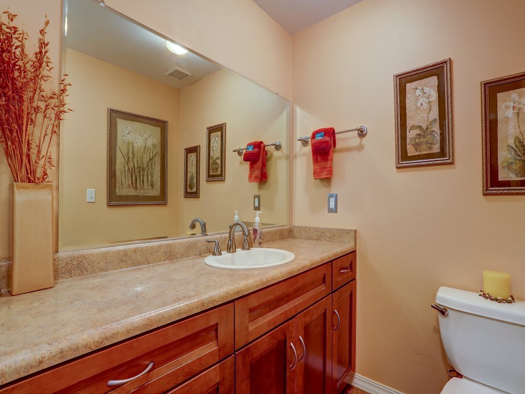 Northern Lights Vacation Rental in White Salmon - RedAwning