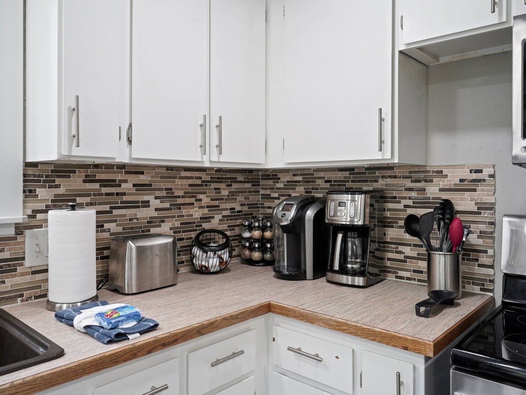 2 Killdeer Home features Private Hot Tub and Bikes to Explore Sunriver Vacation Rental in Sunriver - RedAwning