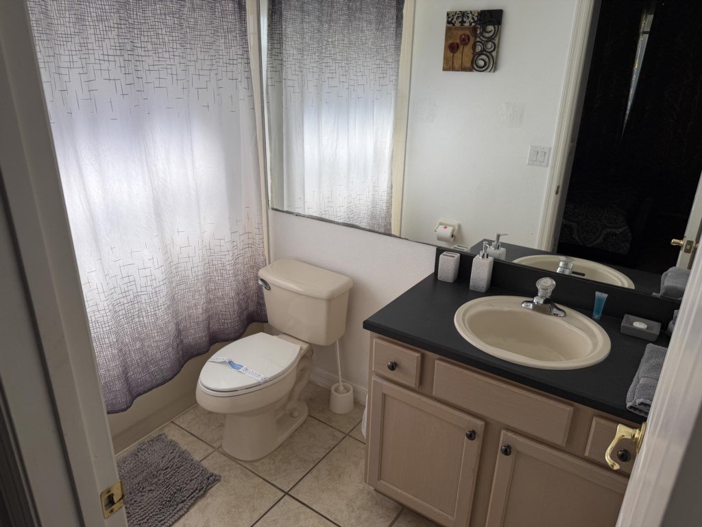  Daisy's Den Vacation Rental in Kissimmee - RedAwning