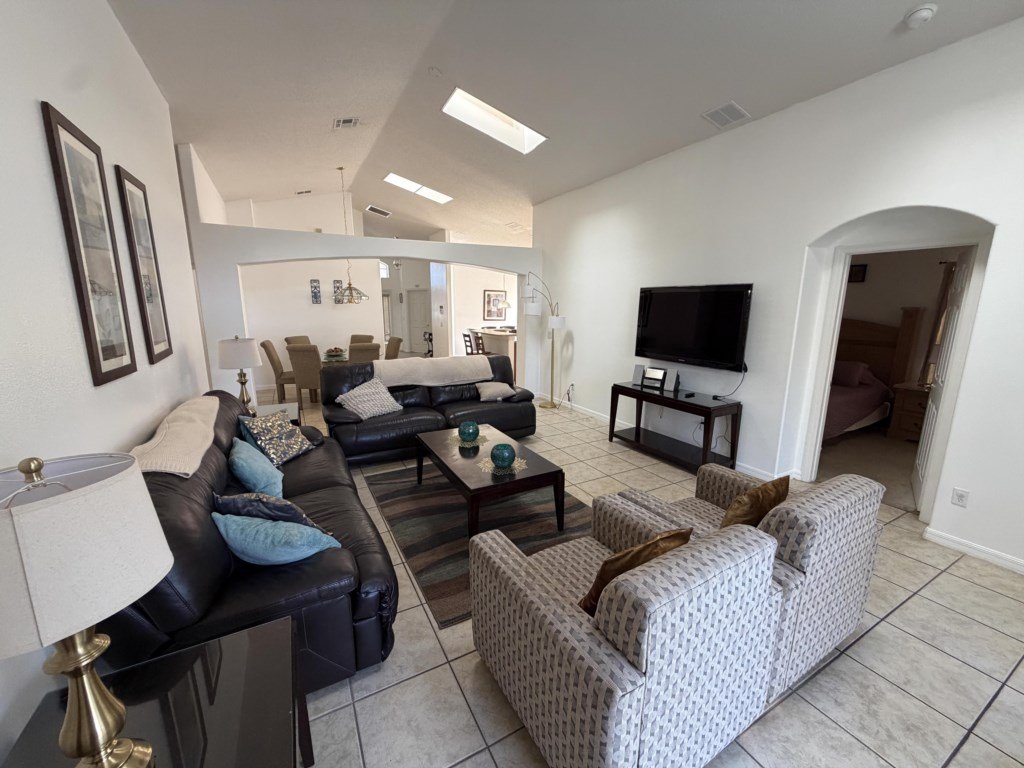  Daisy's Den Vacation Rental in Kissimmee - RedAwning