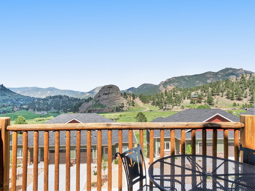Mount Chiquita 10A Vacation Rental in Estes Park - RedAwning
