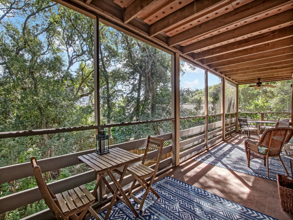 Secluded Condo with Peaceful Wooded Views and Easy Access to the Beach Vacation Rental in Fernandina Beach - RedAwning