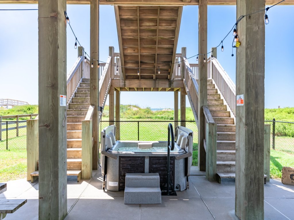 Keepin' It Reel Vacation Rental in Texas - RedAwning