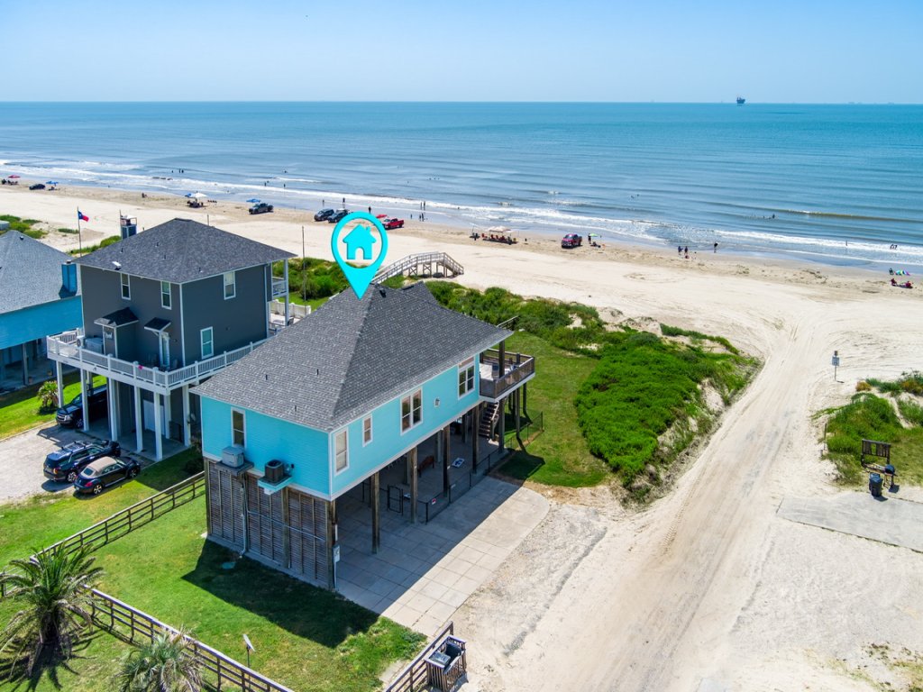Keepin' It Reel Vacation Rental in Texas - RedAwning