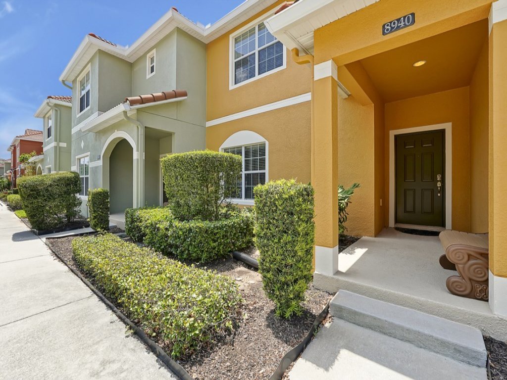 Luxury Lakeview Villa Near Disney | South-Facing Pool + Resort Amenities Vacation Rental in Kissimmee - RedAwning