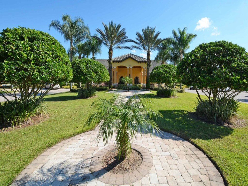 Dog-Friendly Townhome w/splashpool -3201PP Vacation Rental in Kissimmee - RedAwning