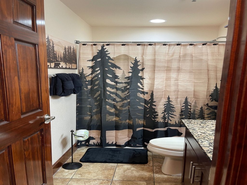 Bearadise Dreams Vacation Rental in Pigeon Forge - RedAwning