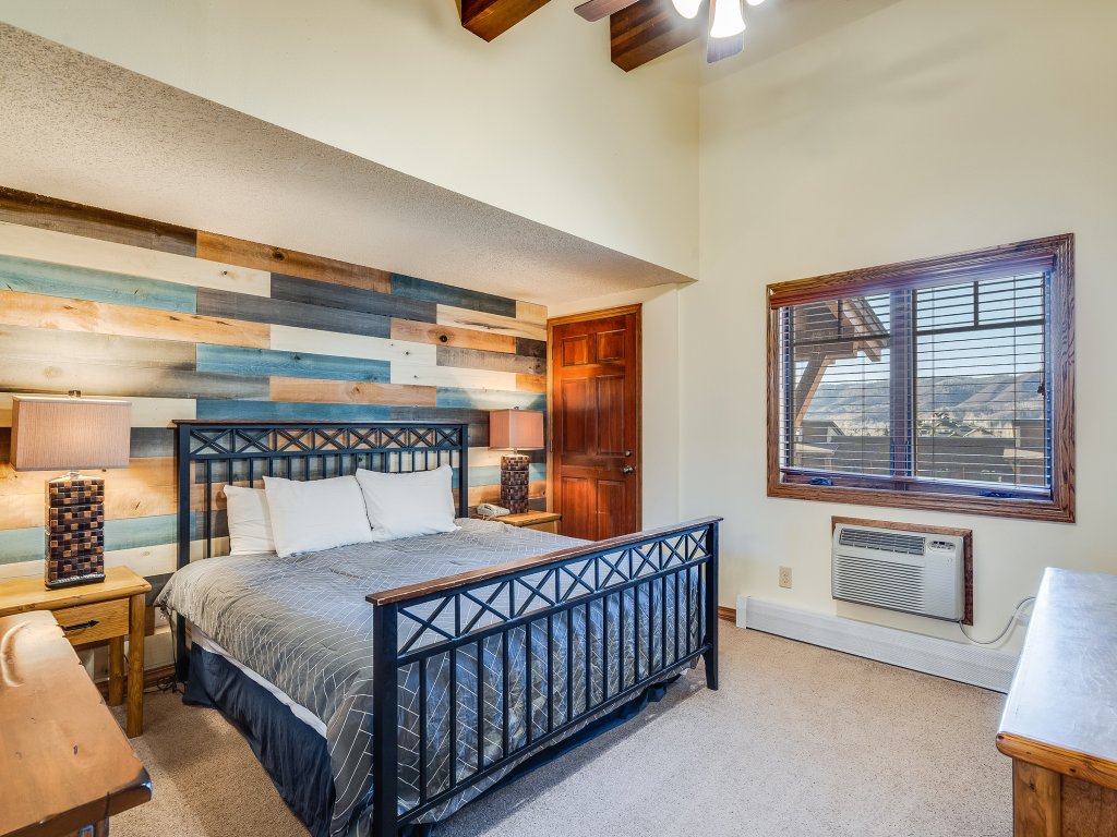 Phoenix 208 Vacation Rental in Steamboat Springs - RedAwning