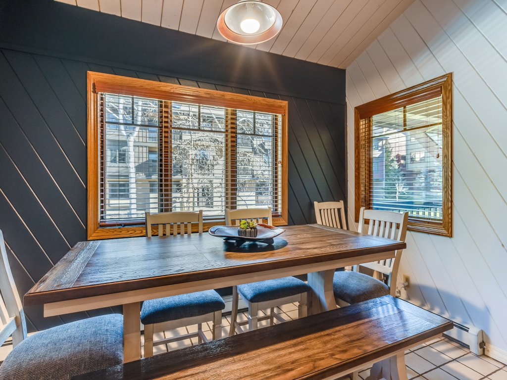 Phoenix 208 Vacation Rental in Steamboat Springs - RedAwning