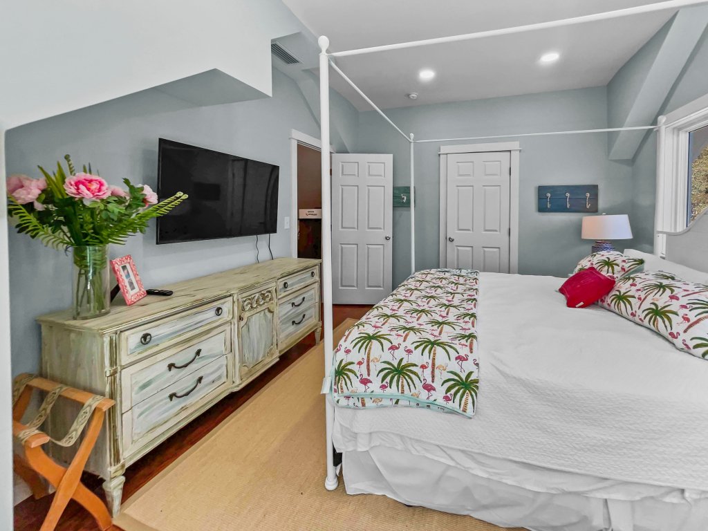 Breakers Vacation Rental in Santa Rosa Beach - RedAwning