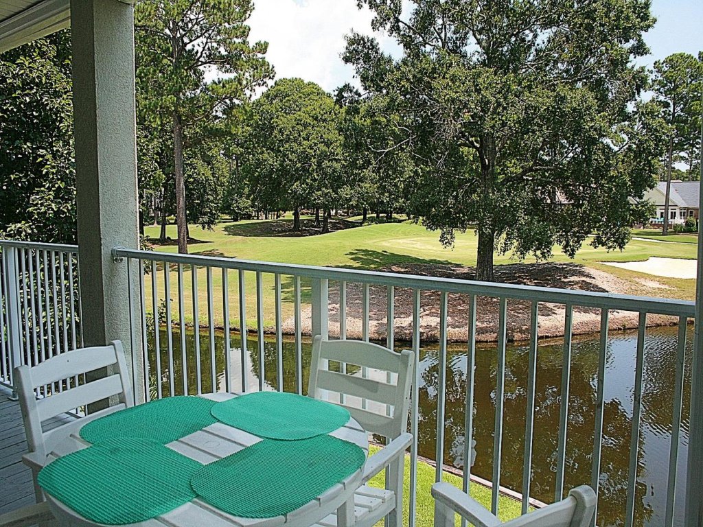 Brunswick Plantation Resort and Golf Condo 805M with Full Kitchen Vacation Rental in Calabash - RedAwning