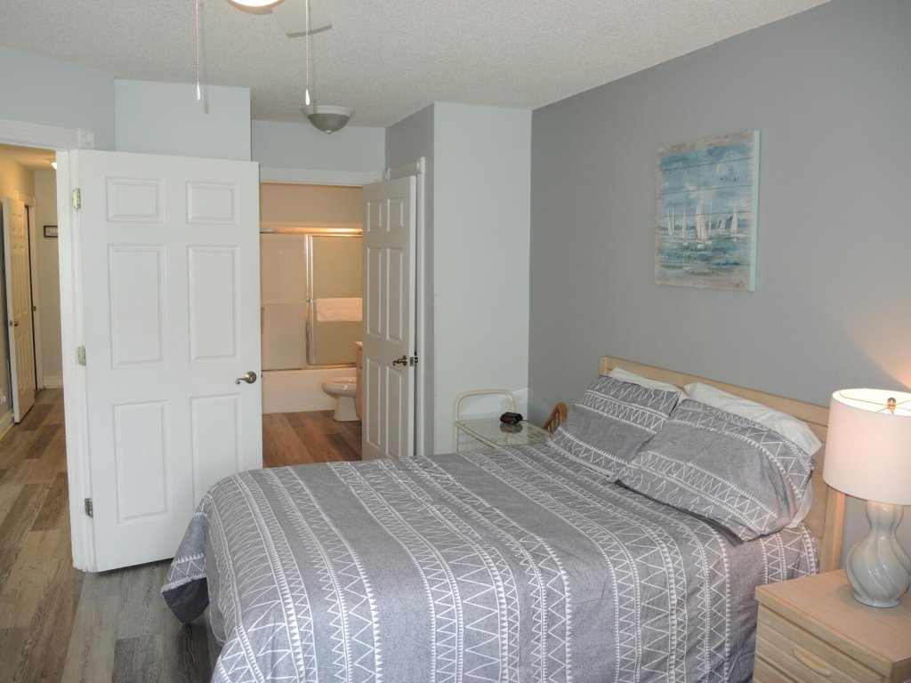 503M Vacation Rental in Calabash - RedAwning