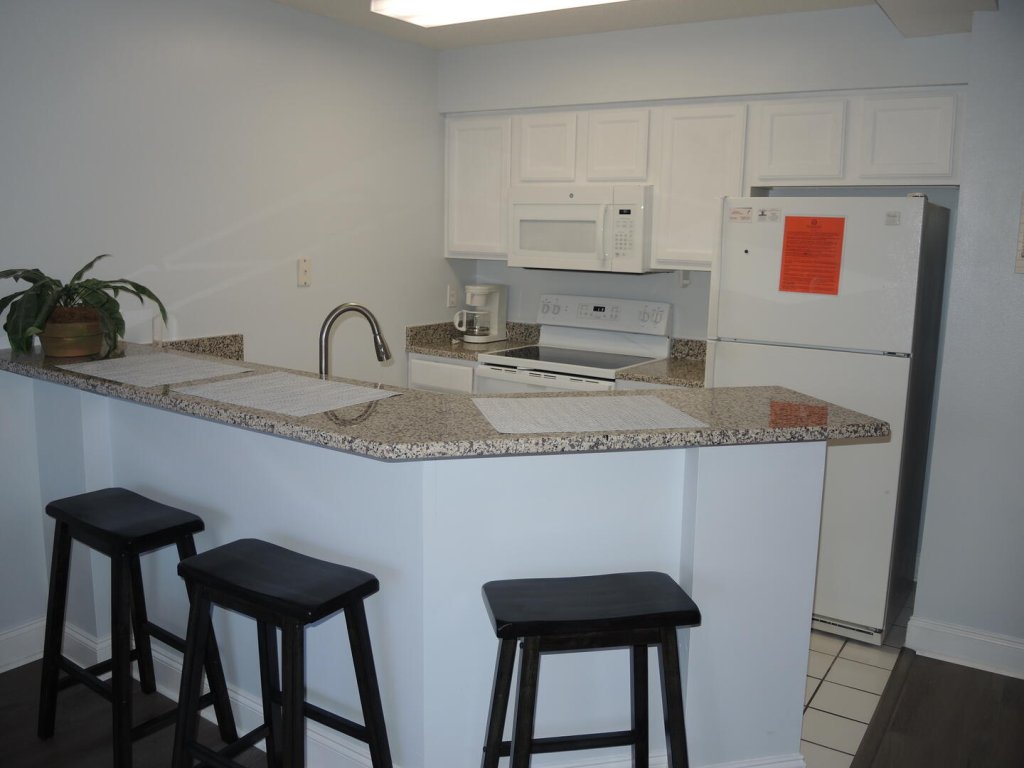 Brunswick Plantation Condo 302M with 27 Hole Golf Course and Close to Beach in Calabash Vacation Rental in Calabash - RedAwning