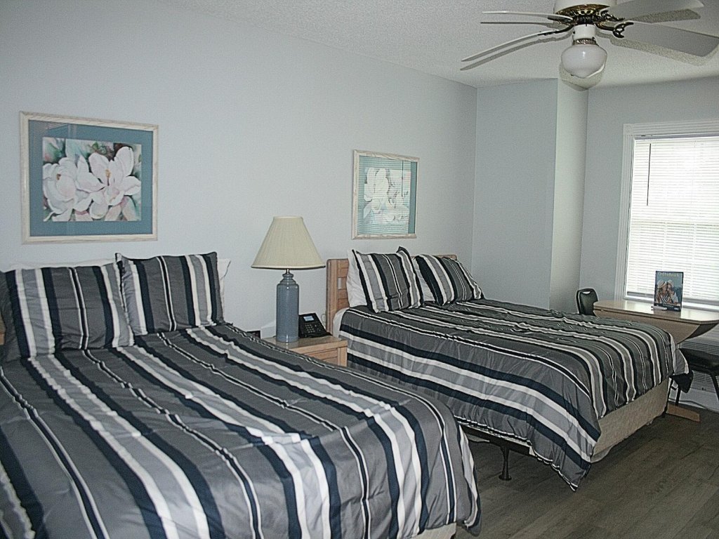 101 Vacation Rental in Calabash - RedAwning