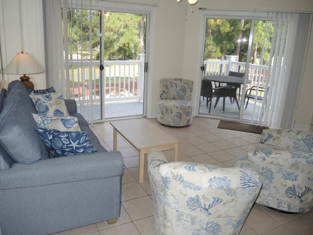 Golf Course View Villa 3009 with Access to Golf Course and Outdoor Pool Vacation Rental in Calabash - RedAwning