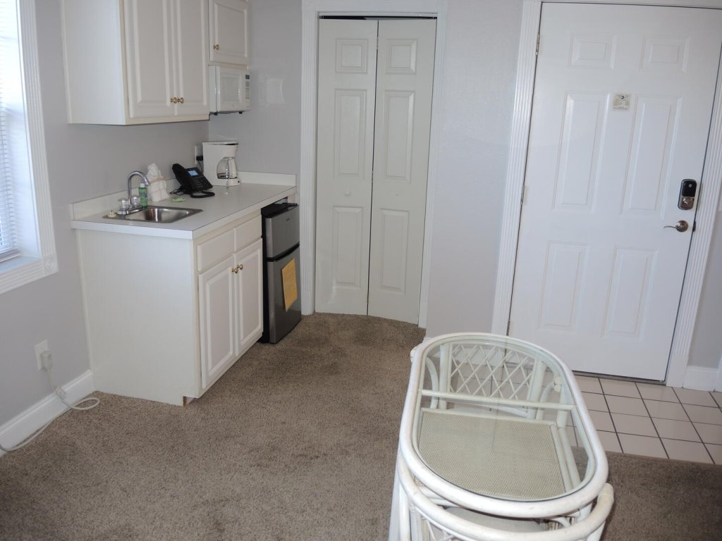 Brunswick Plantation Villa 1005 Minutes from Sunset Beach, North Myrtle Beach, and Myrtle Beach Vacation Rental in Calabash - RedAwning