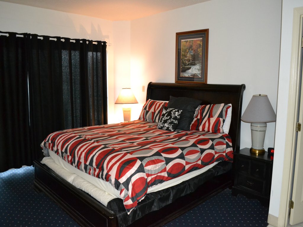 City View 410 3BD Condo with Private Balcony Vacation Rental in Pigeon Forge - RedAwning