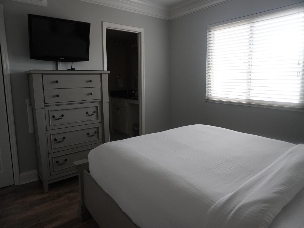 Newly Renovated 102 2BD Condo with Riverview Balcony Vacation Rental in Pigeon Forge - RedAwning