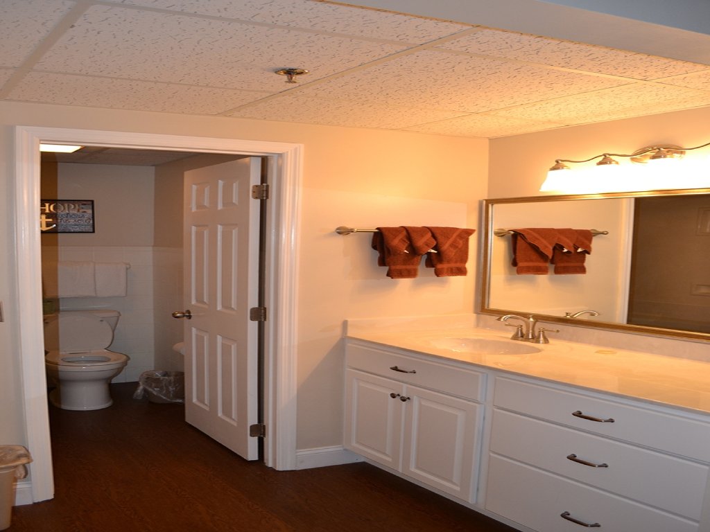 Attractive 504 2BD Condo with Private Balcony and Jacuzzi Tub Vacation Rental in Pigeon Forge - RedAwning