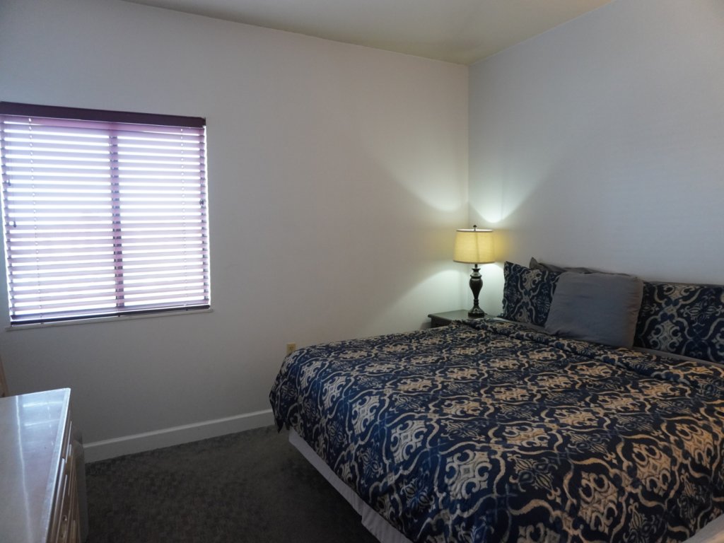 Smoky Mountains 711 3BD Condo with All Round Private Balcony Vacation Rental in Pigeon Forge - RedAwning