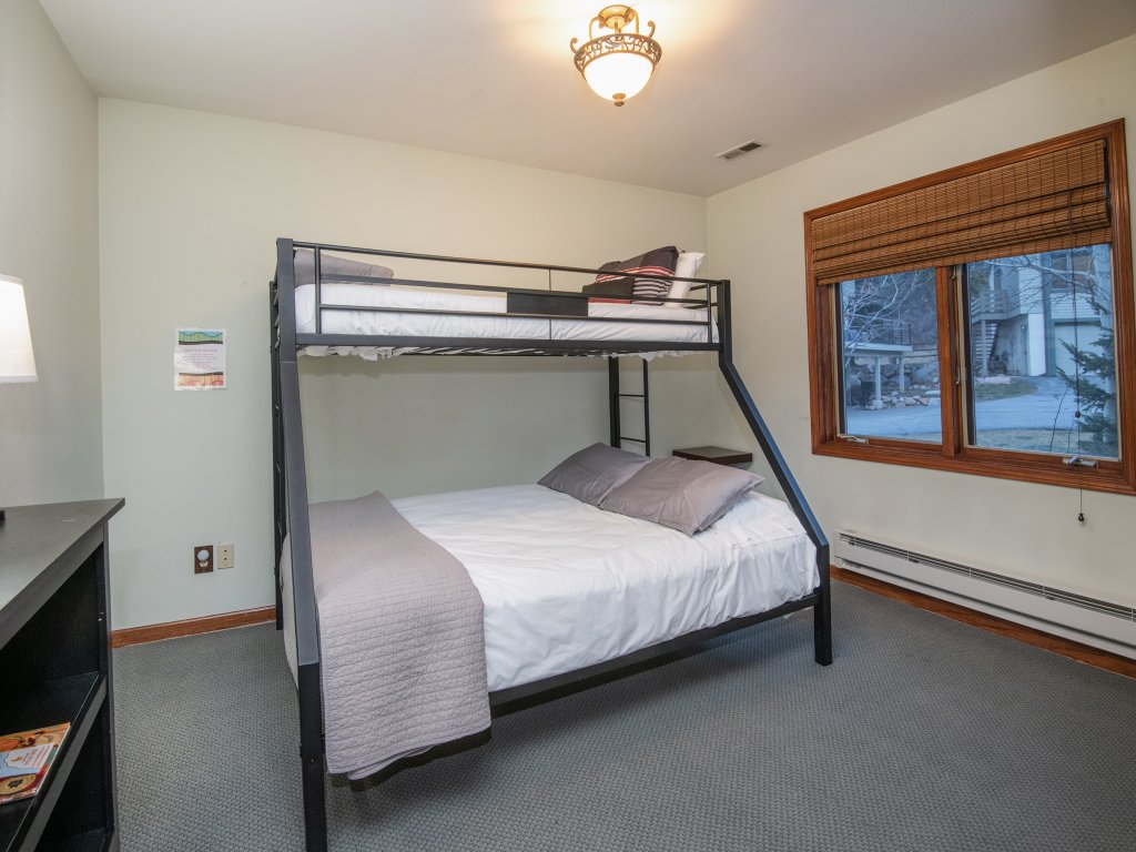 4515 Bighorn Rd. (unit A) Vacation Rental in Vail - RedAwning