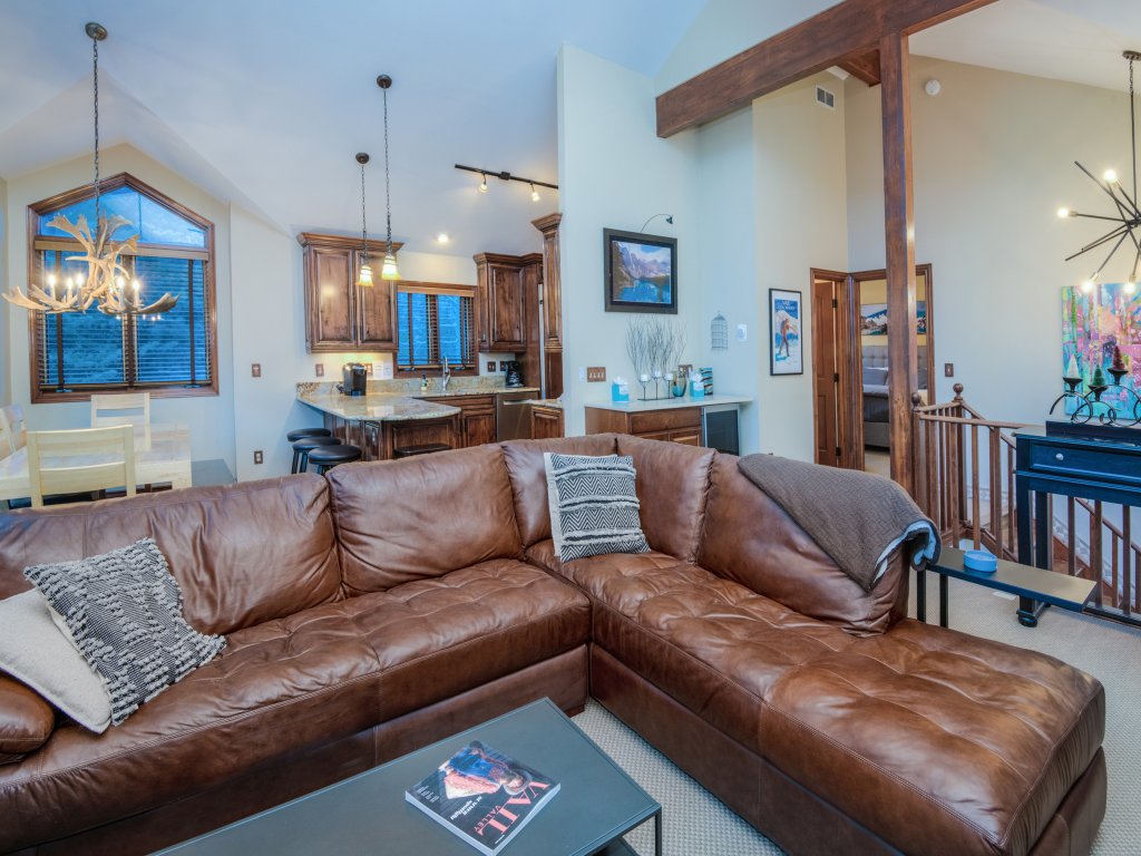 4515 Bighorn Rd. (unit A) Vacation Rental in Vail - RedAwning