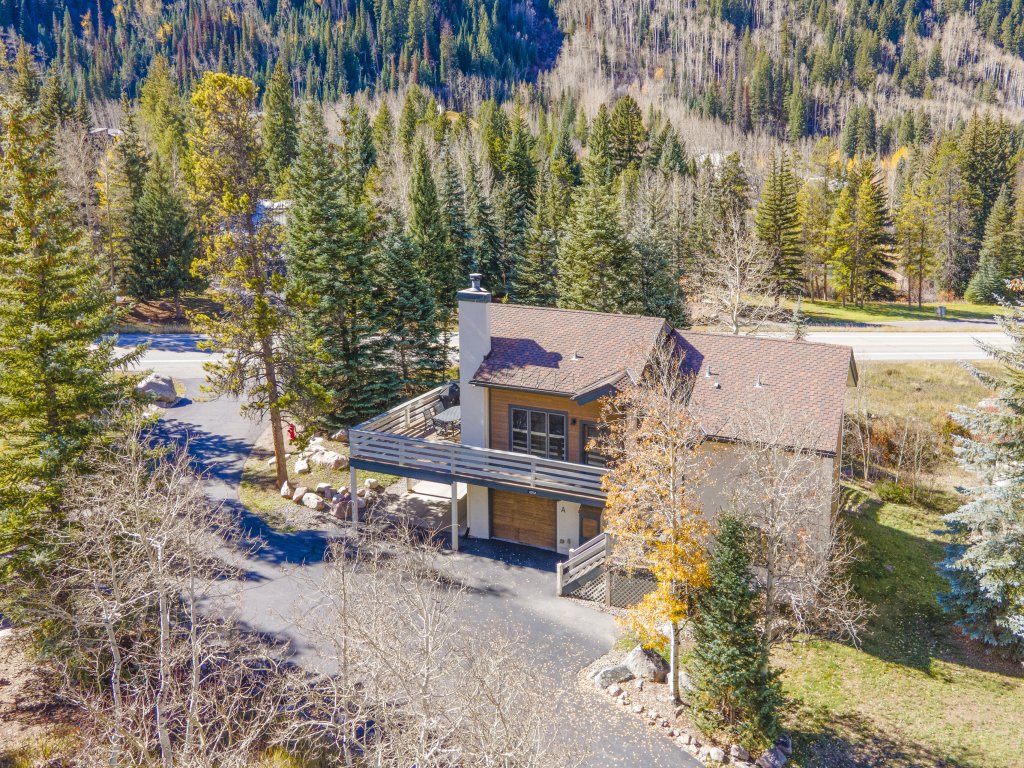 4515 Bighorn Rd. (unit A) Vacation Rental in Vail - RedAwning