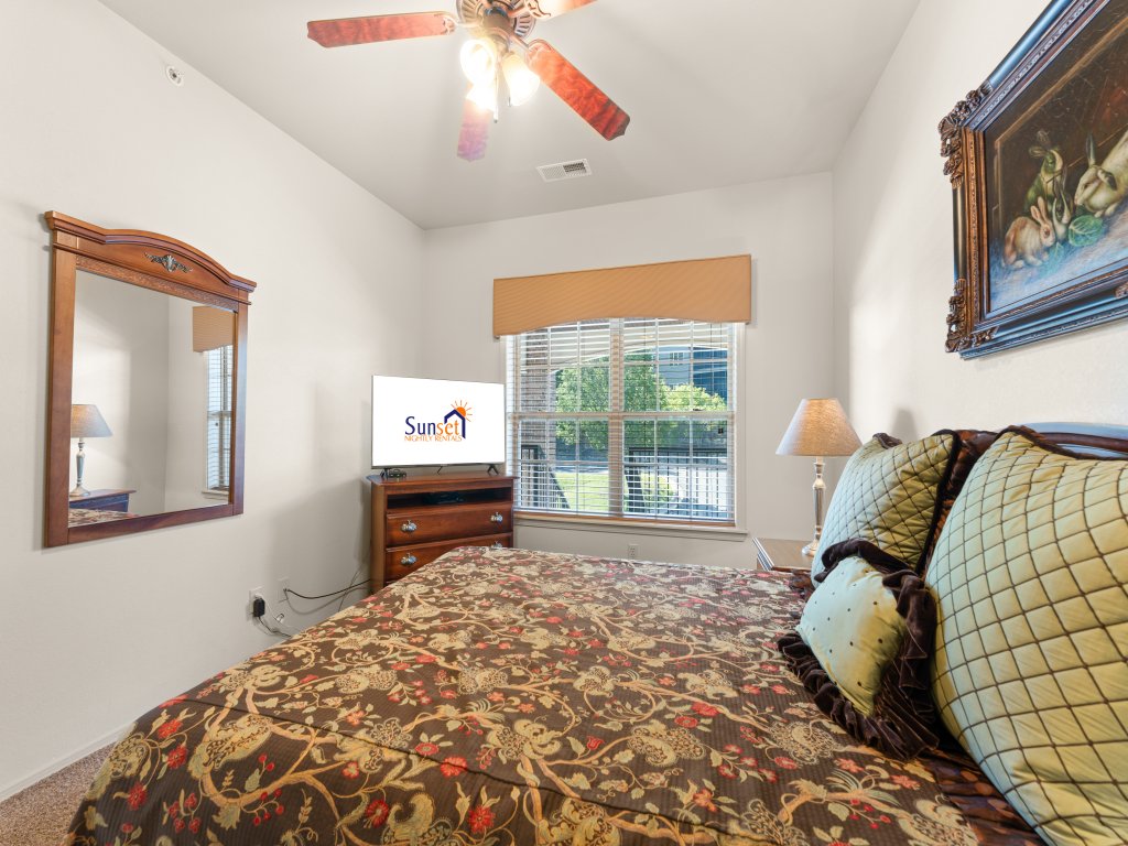 SB1091-6 -Ozark Comfort Condo Vacation Rental in Branson West - RedAwning