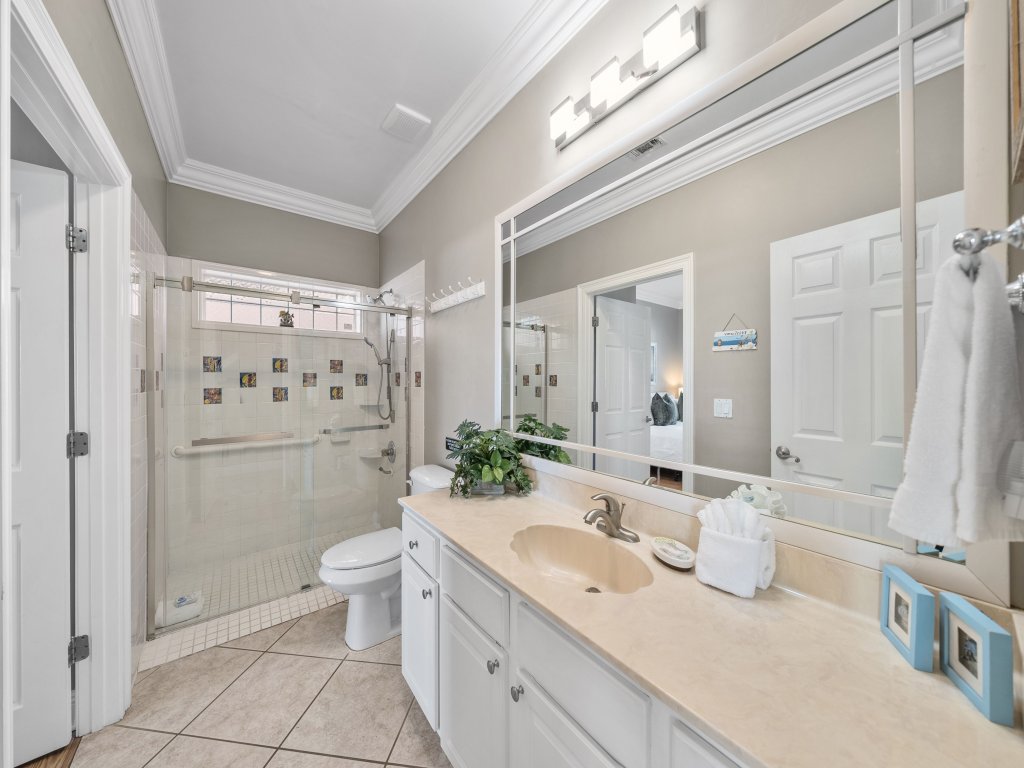 Royal Palms Retreat Vacation Rental in Panama City Beach - RedAwning