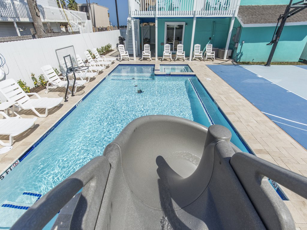 4511 Gulf Blvd Vacation Rental in South Padre Island - RedAwning