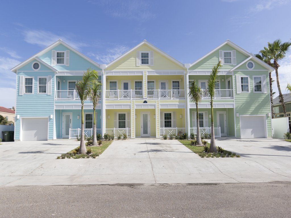 111 E. Capricorn B Vacation Rental in South Padre Island - RedAwning