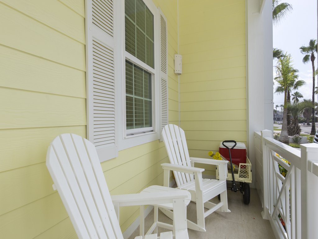 111 E. Capricorn B Vacation Rental in South Padre Island - RedAwning