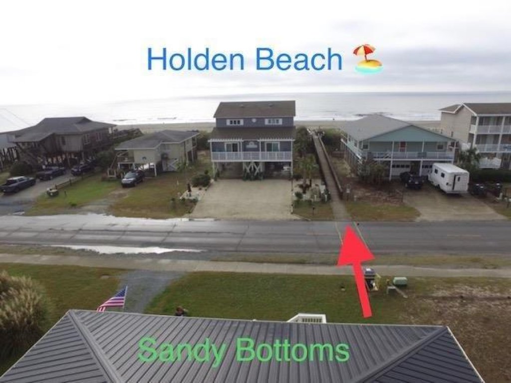 Sandy Bottoms / 330 Ocean Blvd West Vacation Rental in Holden Beach - RedAwning