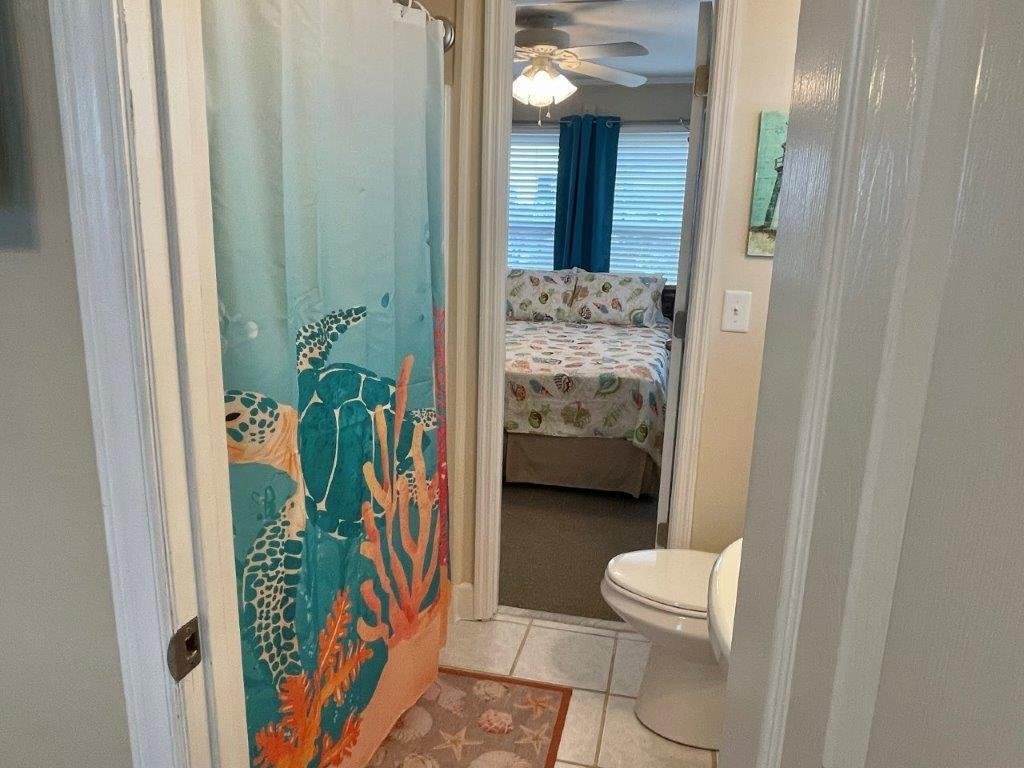 Sandy Bottoms / 330 Ocean Blvd West Vacation Rental in Holden Beach - RedAwning