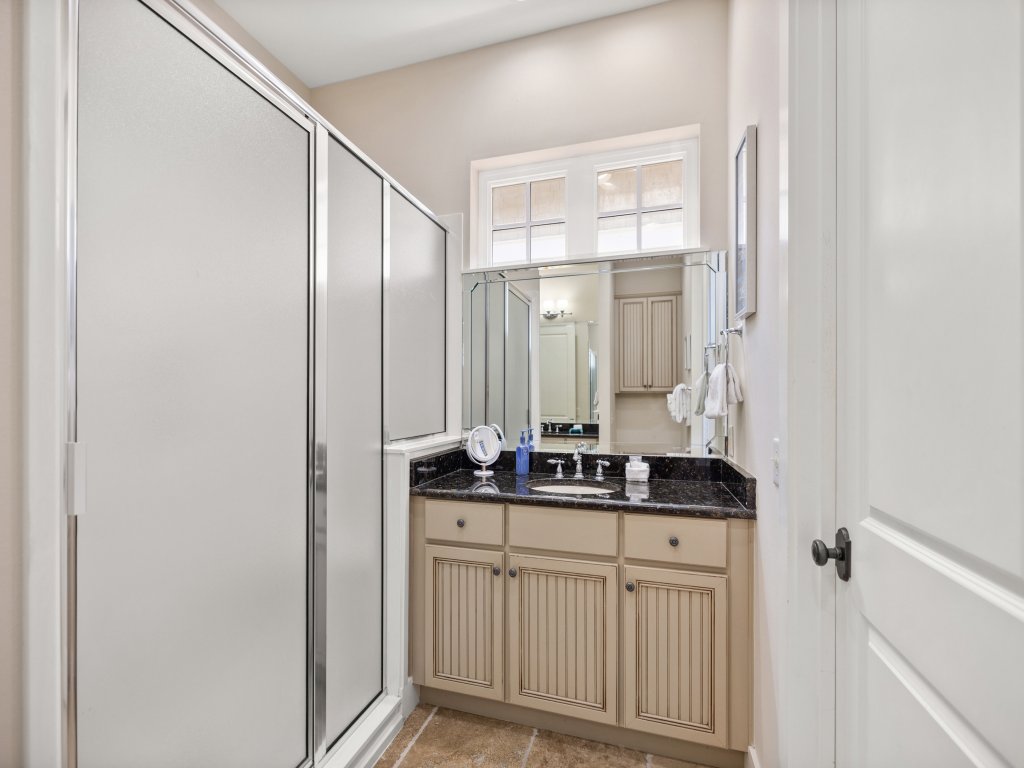 2465 Bungalo Vacation Rental in Miramar Beach - RedAwning