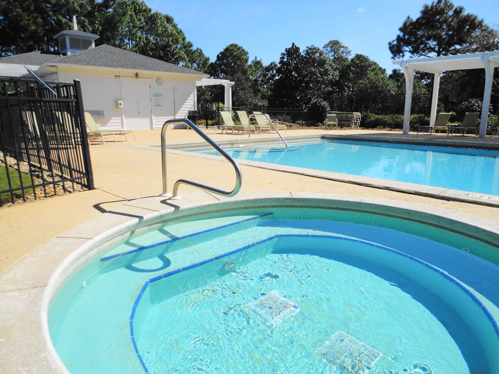 1381 Laurel Grove Vacation Rental in Miramar Beach - RedAwning