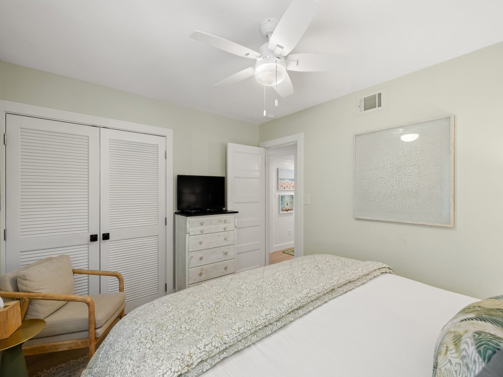 418 Linkside Drive Vacation Rental in Miramar Beach - RedAwning