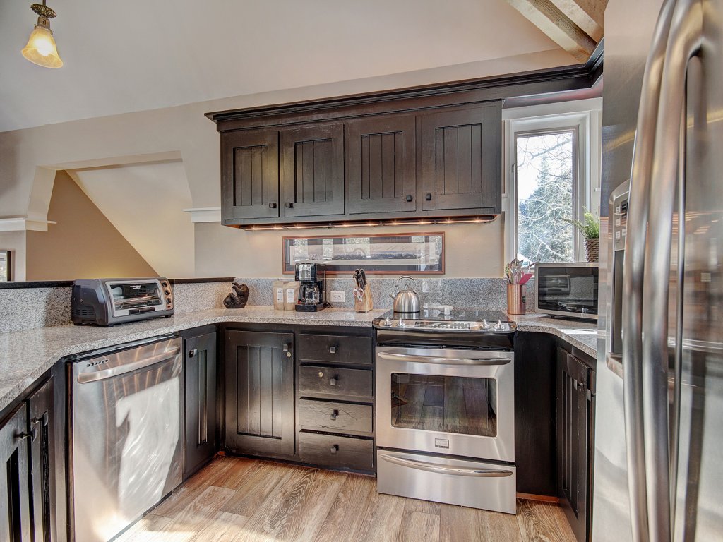 1904 Soda Springs Vacation Rental in Keystone - RedAwning