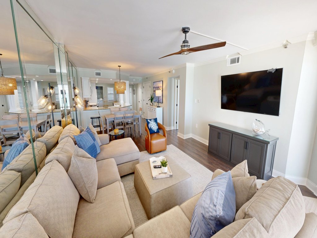 IR 406 is a 2 BR Gulf front with washer/dryer and amazing views Vacation Rental in Destin - RedAwning
