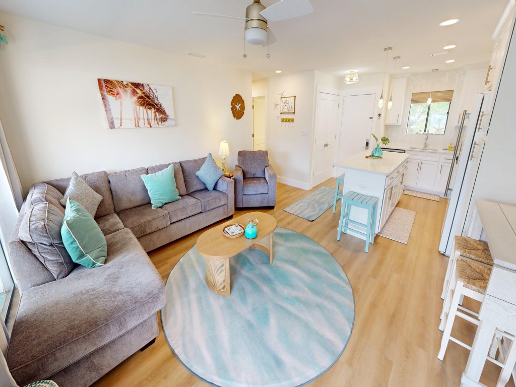 SPC3209 is an upstairs 2 BR with Canal Views Vacation Rental in Destin - RedAwning