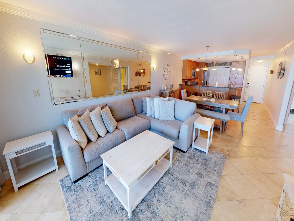 Shoreline Towers 1052 - Beautiful 2 BR with Gulf views Vacation Rental in Destin - RedAwning