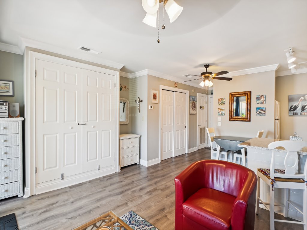 SPC8245 - Studio with Murphy bed and some upgrades - Sleeps 4 Vacation Rental in Destin - RedAwning