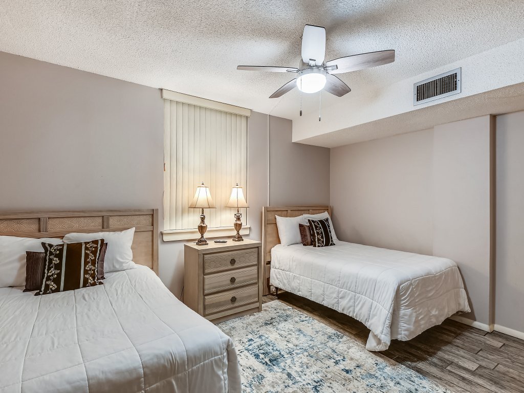 Dolphin Point 103B - Harbor View 2 BR on ground floor - Great Rates Vacation Rental in Destin - RedAwning