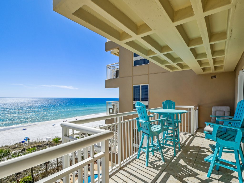 Destin Towers 61 is a Gorgeous Gulf front 2 BR Corner Unit Vacation Rental in Destin - RedAwning