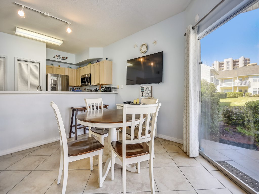SPC9133 - 1 BR sleeps 6 - Ground floor unit - close to pool area Vacation Rental in Destin - RedAwning