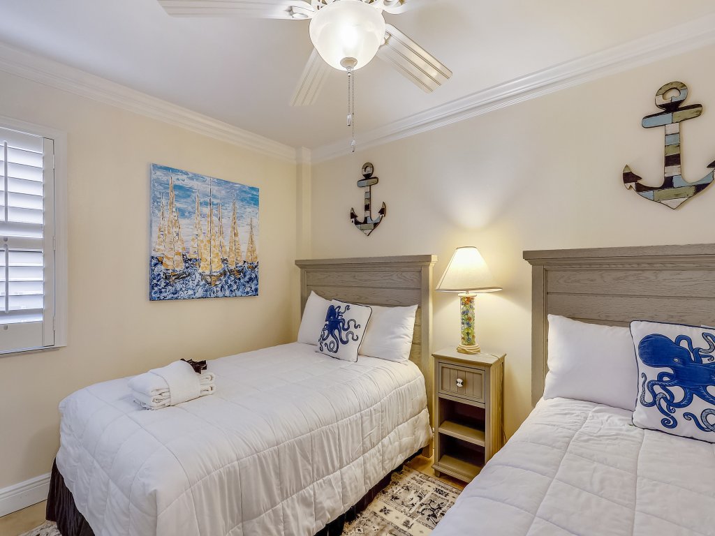 IR 411 is a 2 BR 2 Ba that is spacious and beautifully decorated - Sleeps 6 Vacation Rental in Destin - RedAwning