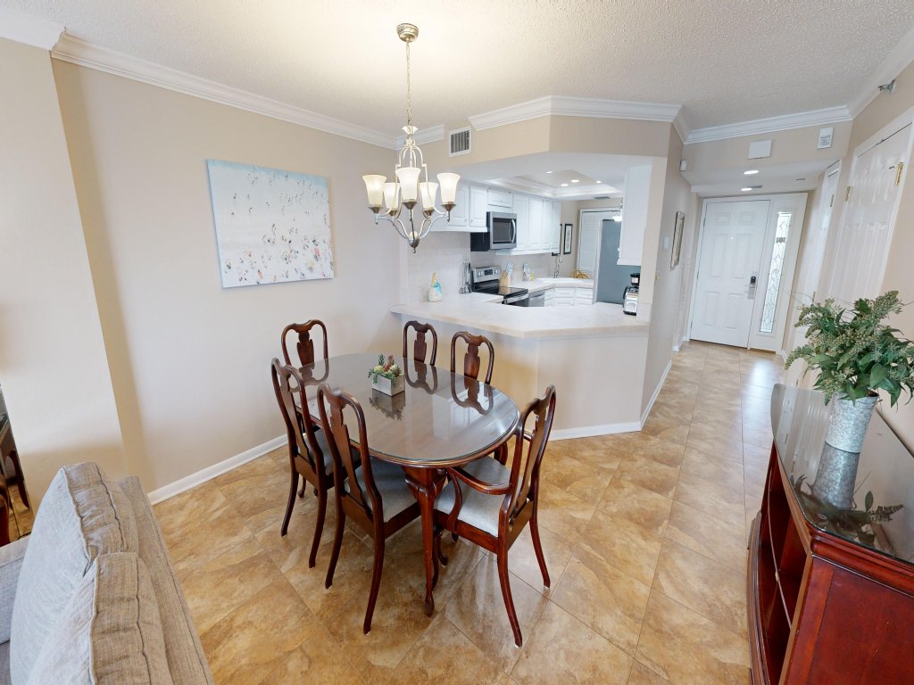 IR 206 is a very Nice Gulf Front 2 BR with free beach set up for 2 Vacation Rental in Destin - RedAwning