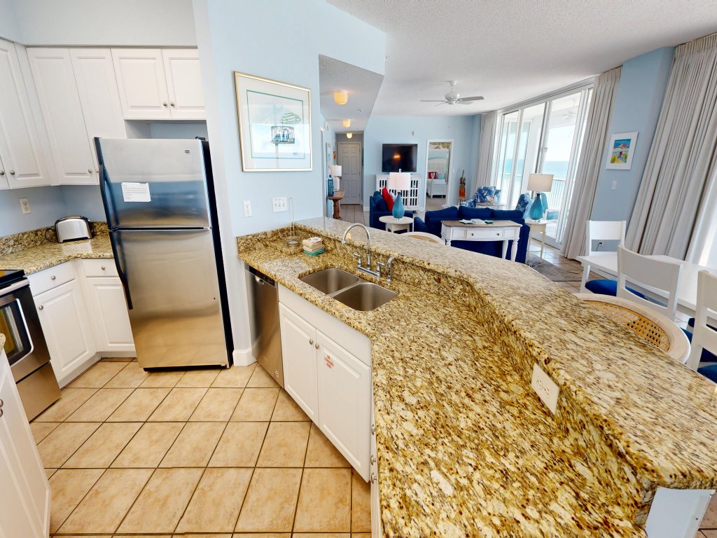 Oceania 607 - 3 BR 3 Ba right on the beach - sleeps 8 Vacation Rental in Destin - RedAwning